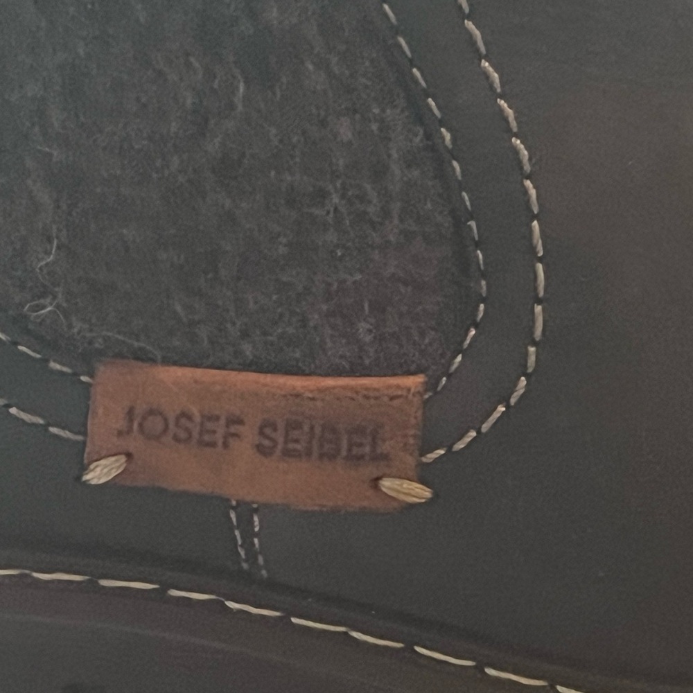 New Josef Seibel Dark Black Suede Leather Boot With Side Zipper, Never worn. 38 - Picture 3 of 12